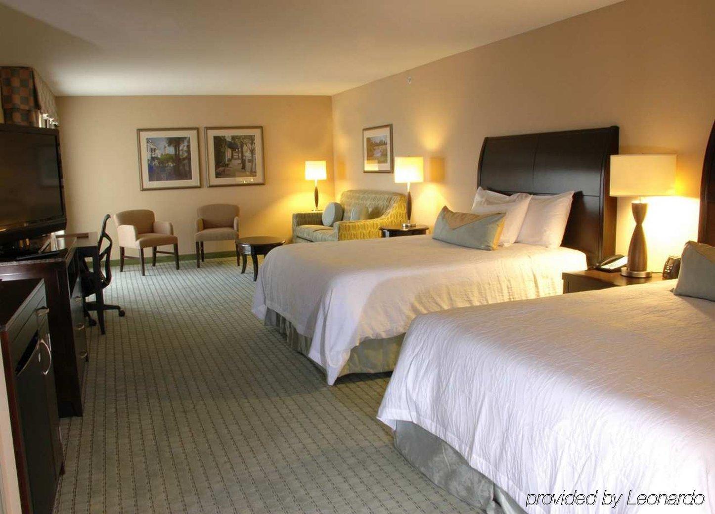 โฮมวู้ด สวีทส์ แจ็คสันวิลล์ เซาธ์แบงค์ Hotel แจ็กสันวิลล์ ภายนอก รูปภาพ